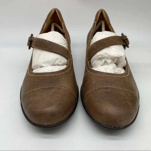 Softwalk orthotics chatsworth maryjane in Sage size 7.5N
Narrow width - Picture 2 of 7